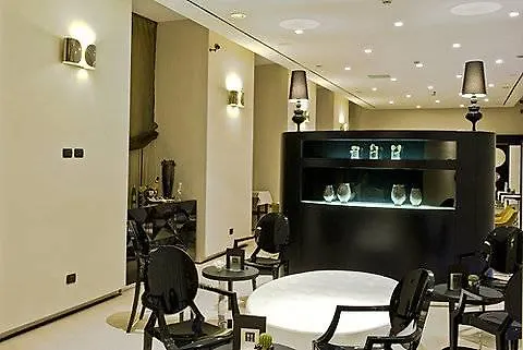 H2C Hotel Napoli 4*, Naples