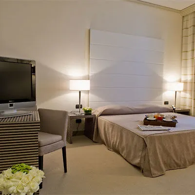 H2C Hotel Napoli