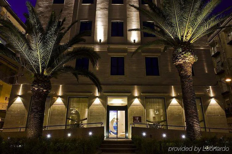 H2C Hotel Napoli Naples